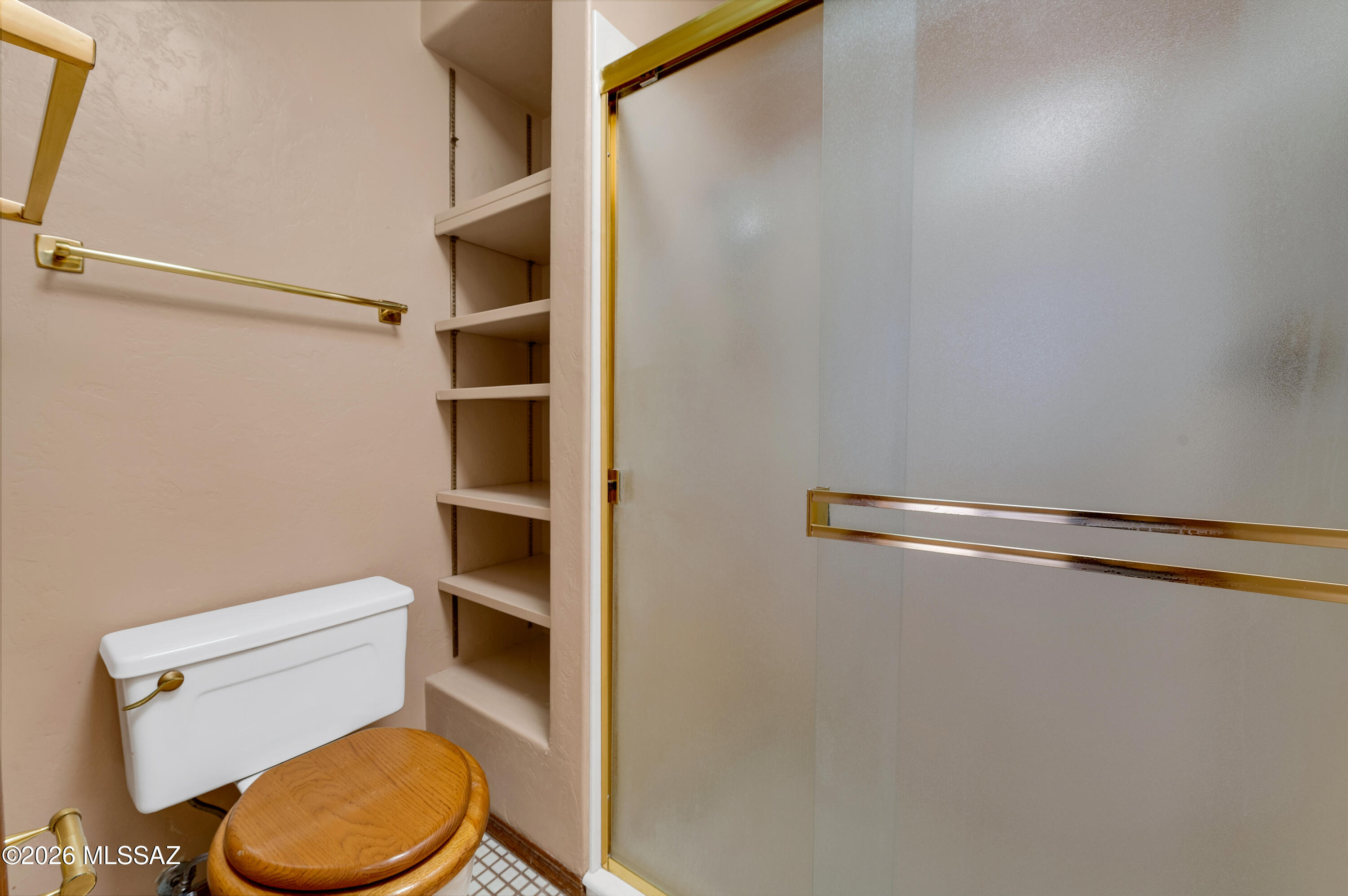 3990 North Ridgecrest Drive Tucson, AZ 85750 - Photo 25 of 42 Primary Bath