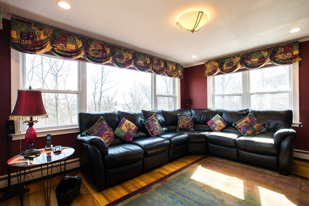 60 Gardner Road, Unit 2 Brookline, MA 02445 - Photo 8 of 26