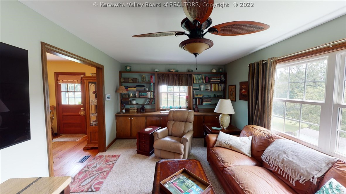 5421 West Pea Ridge Road Huntington, WV 25705 - Photo 11 of 32 Gallery Image 11
