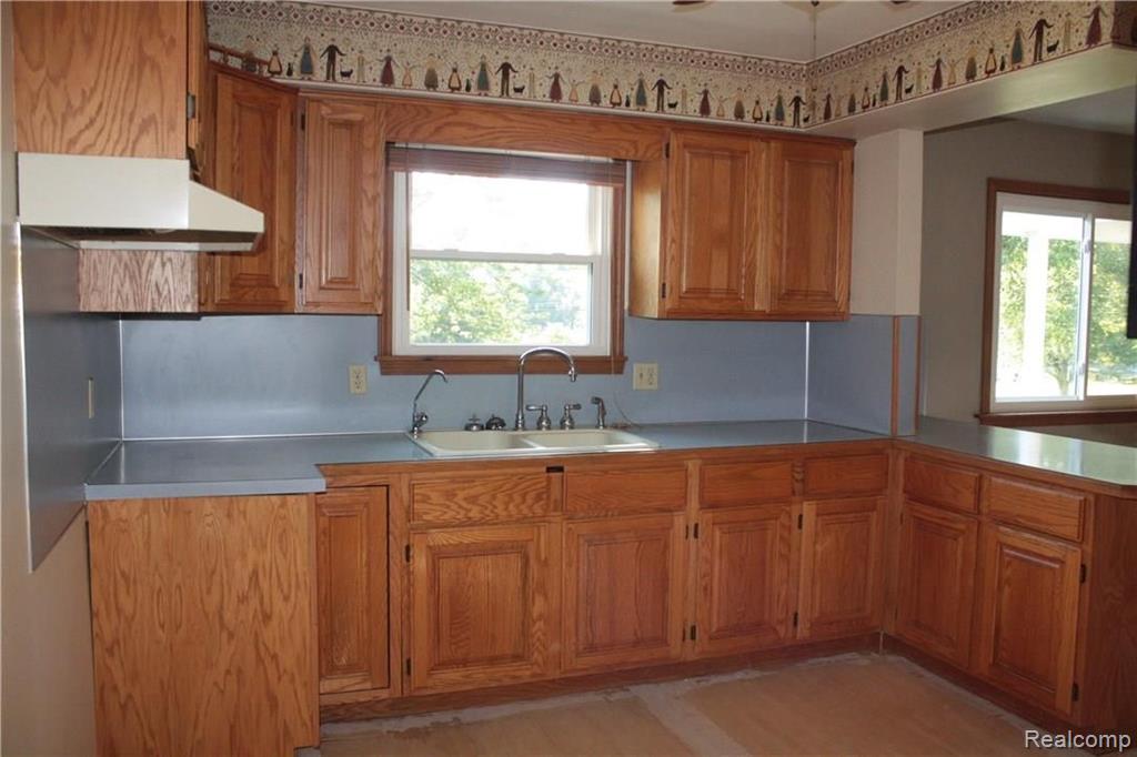 8293 North State Road Otisville, MI 48463 - Photo 16 of 30