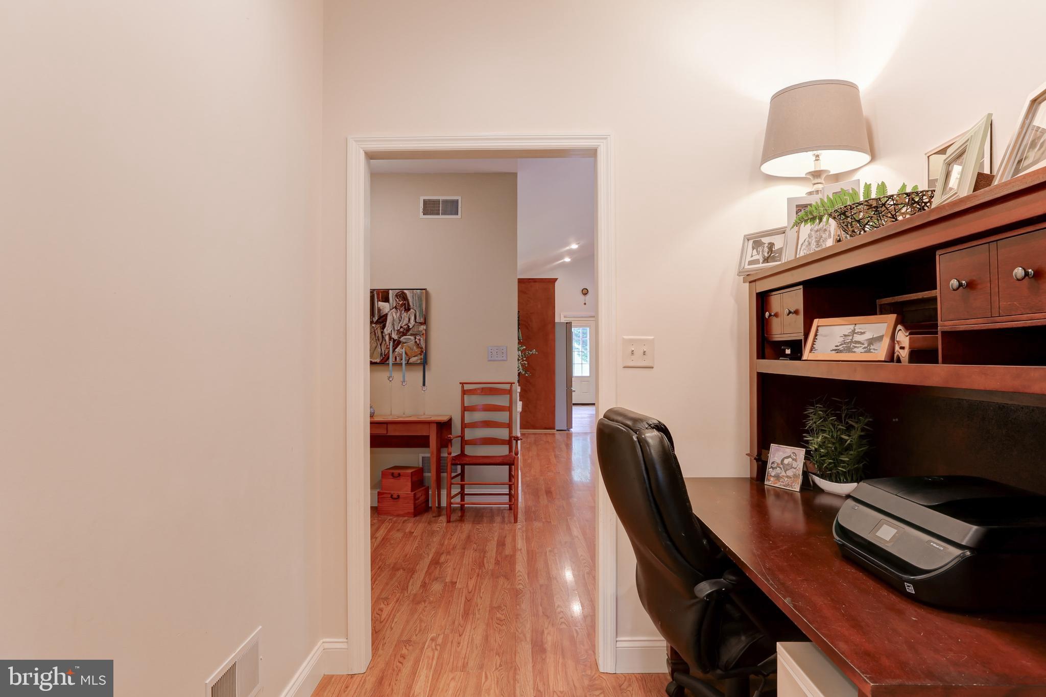 10 Elser Hill Road Lititz, PA 17543 - Photo 21 of 63 a workspace with furniture and lamp
