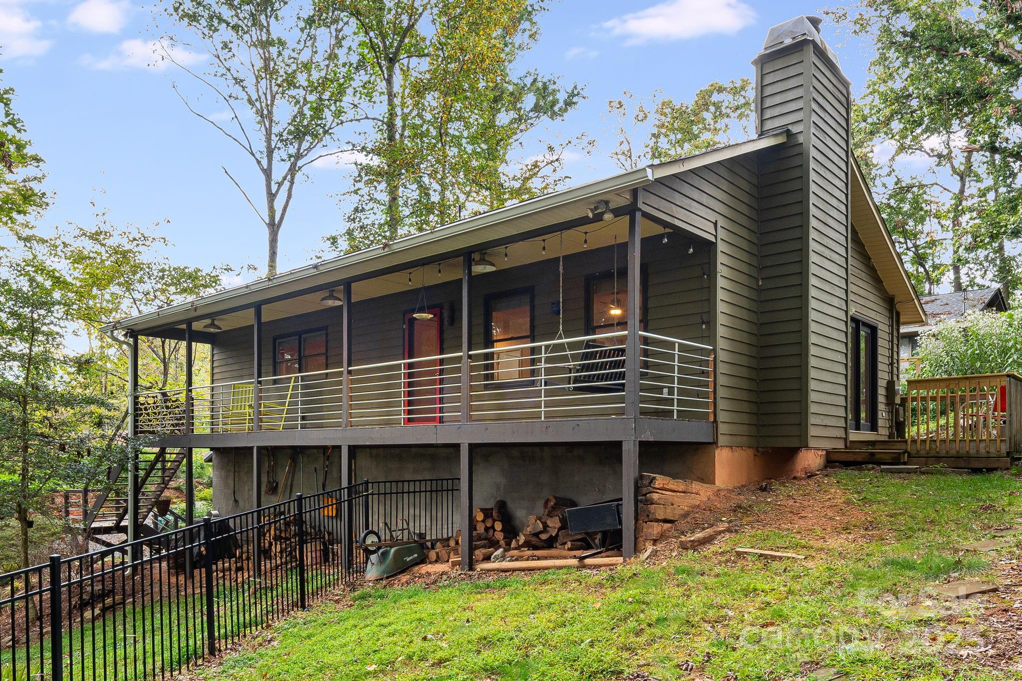 98 Clarks Chapel Road Weaverville, NC 28787 - Photo 2 of 32