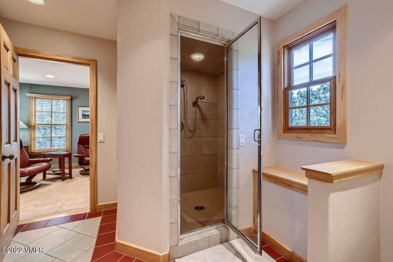 417 Neilson Gulch Road Eagle, CO 81631 - Photo 16 of 28 a view of a hallway with windows and closet
