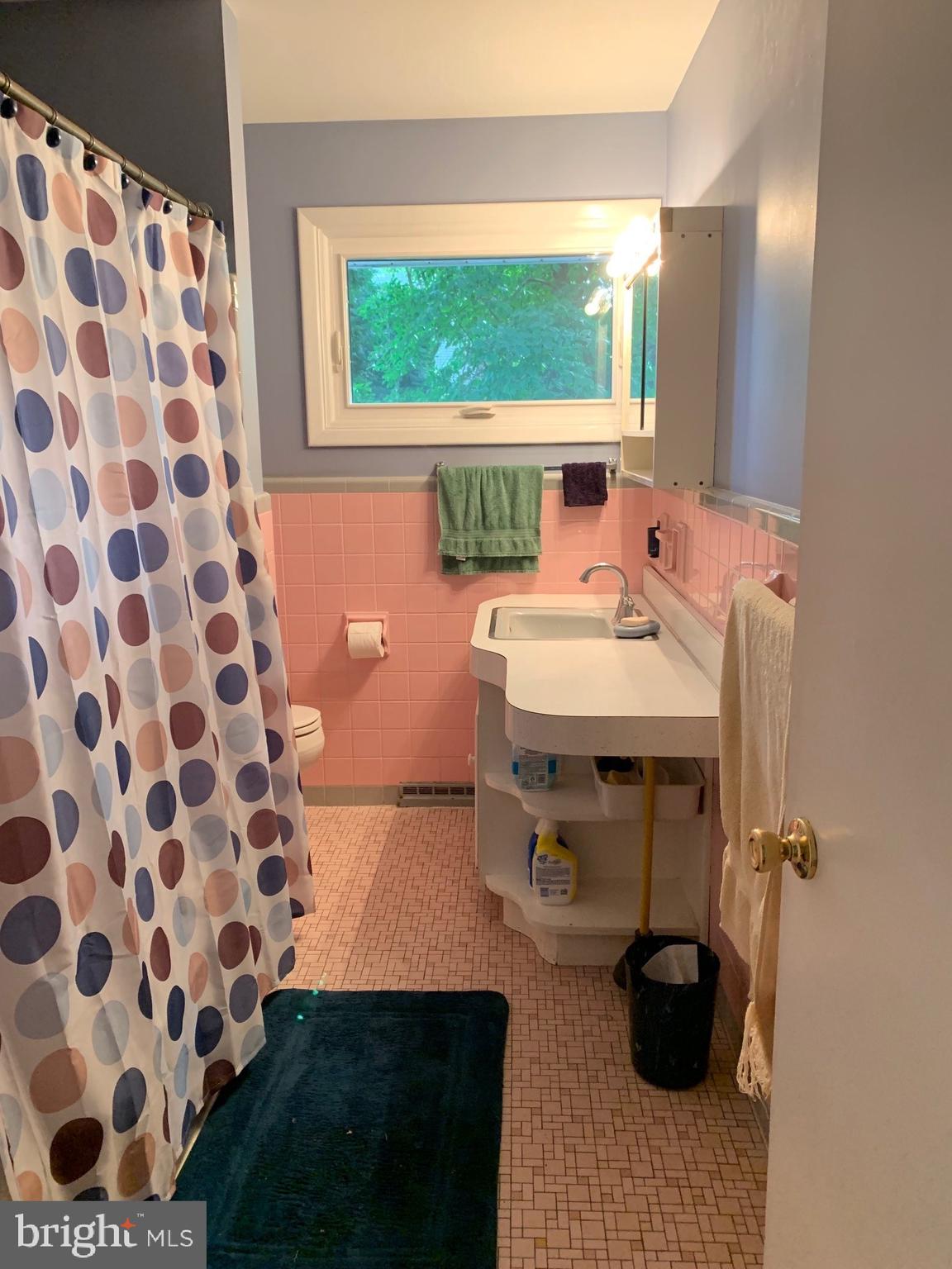 10 Mayfair Road Reading, PA 19610 - Photo 11 of 11 Gallery Image 11