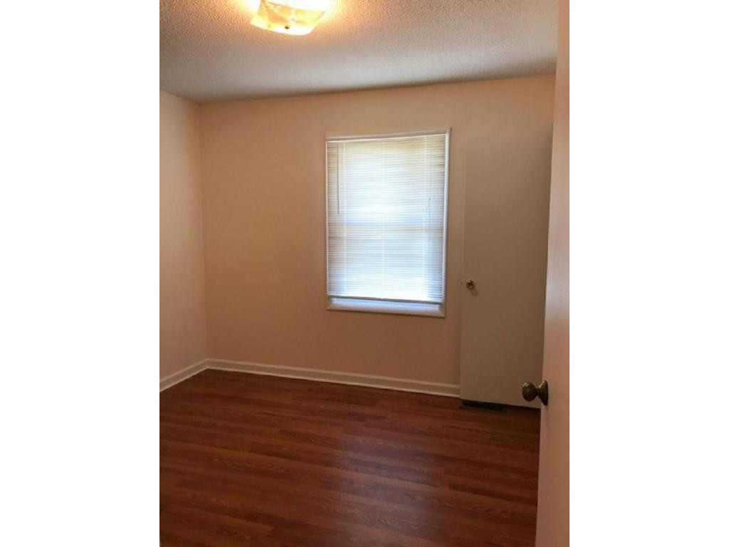 112 Anderson Road Jonesborough, TN 37659 - Photo 8 of 11 2nd Bedroom