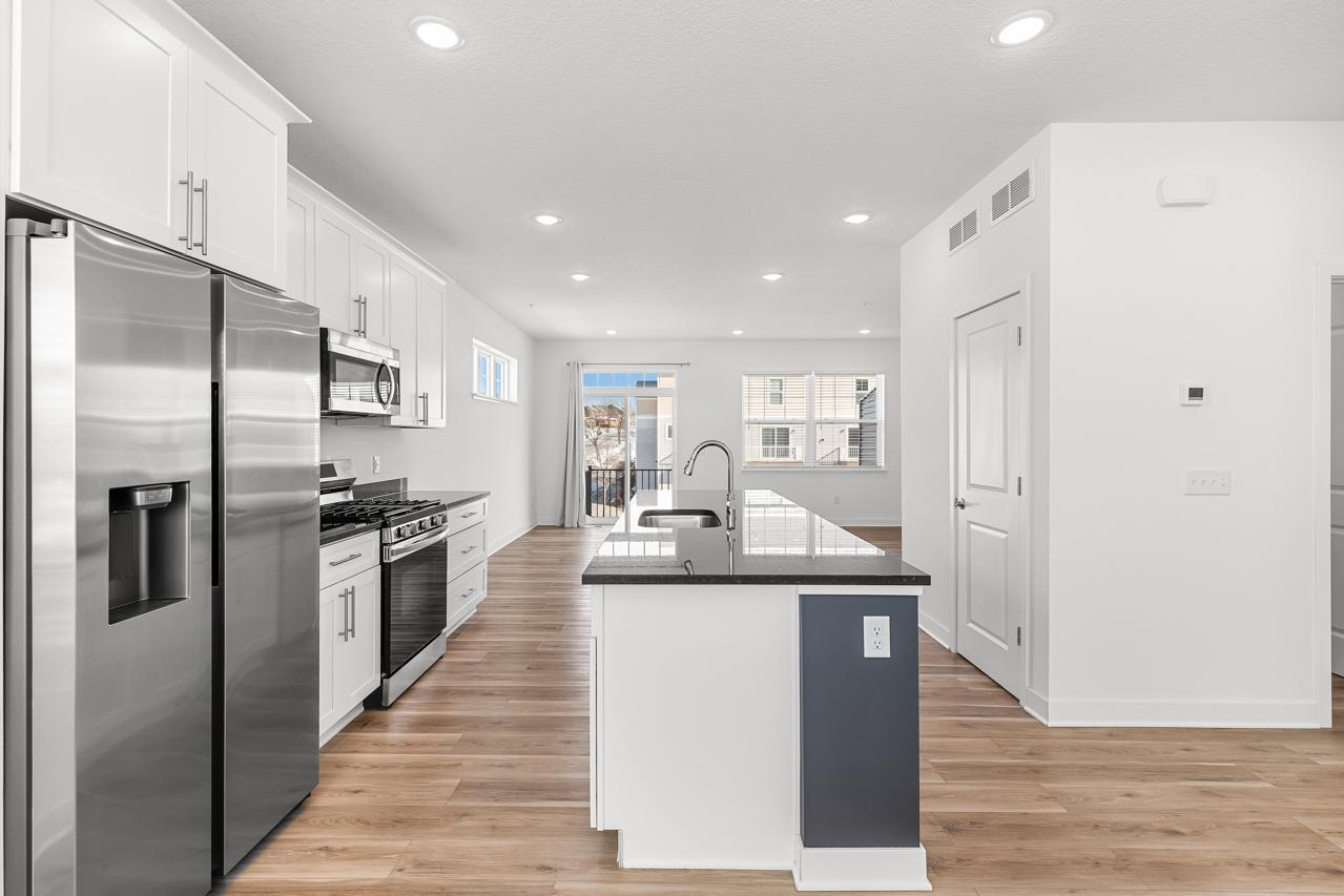 3163 Clover Ridge Drive Chaska, MN 55318 - Photo 10 of 31