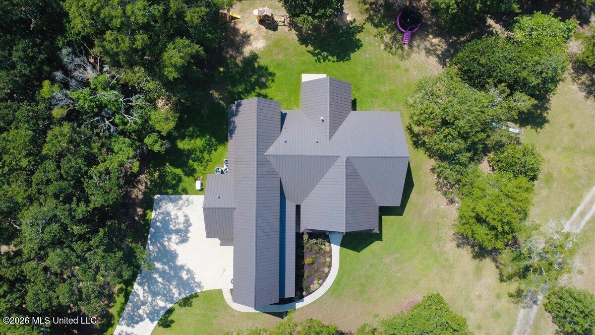 16017 Lorraine Road Biloxi, MS 39532 - Photo 31 of 31 50-dji_fly_20260828_142354_785_178794517