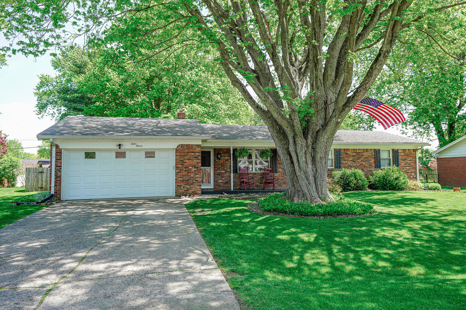 1211 Bluff Road Plainfield, IN 46168 - Photo 3 of 60 Gallery Image 3