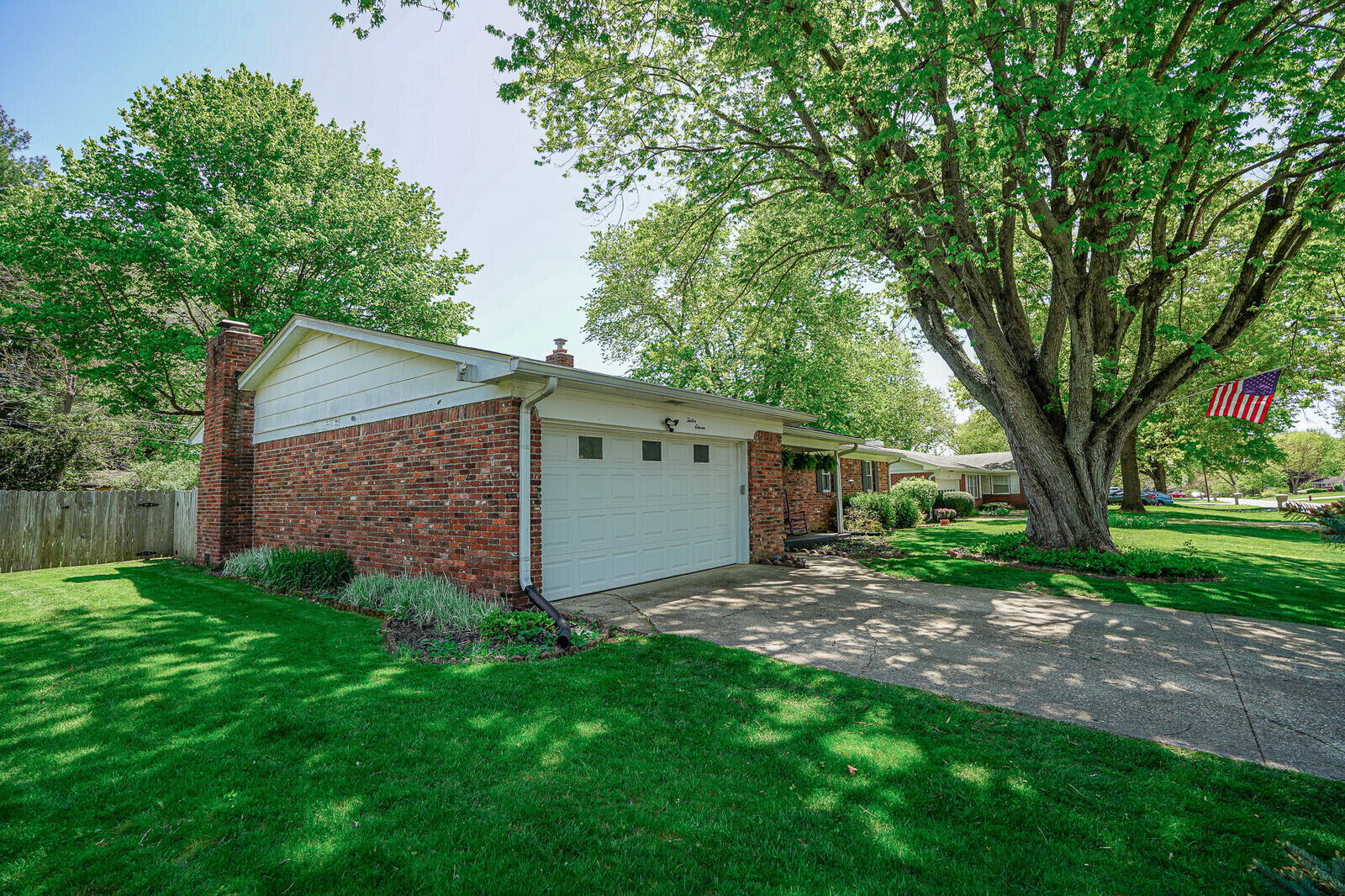 1211 Bluff Road Plainfield, IN 46168 - Photo 6 of 60 Gallery Image 6