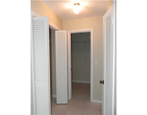 1248 Surf Road, Unit 1 Riviera Beach, FL 33404 - Photo 5 of 8 Additional Photo