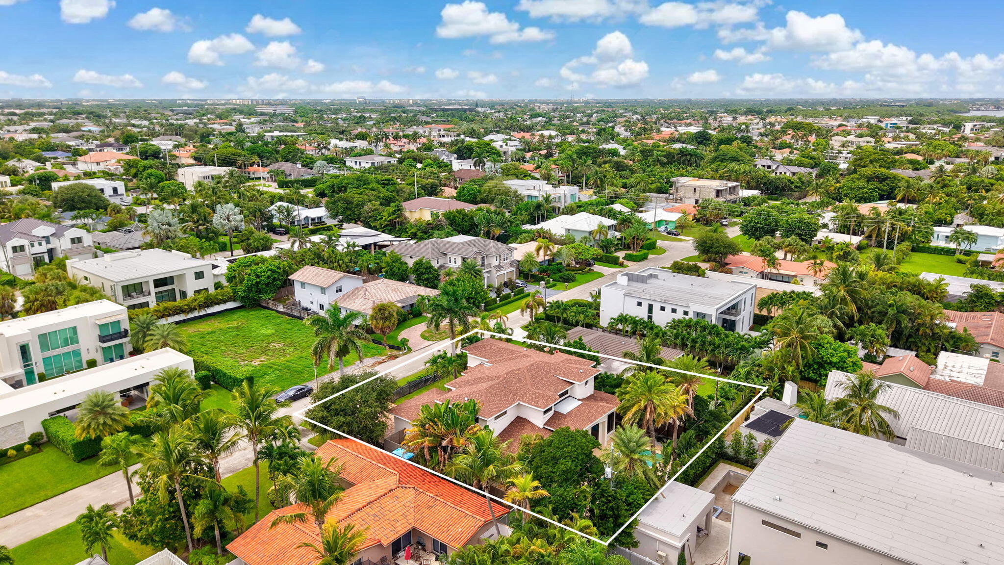 260 Northeast Wavecrest Court Boca Raton, FL 33432 - Photo 68 of 71 Aerial