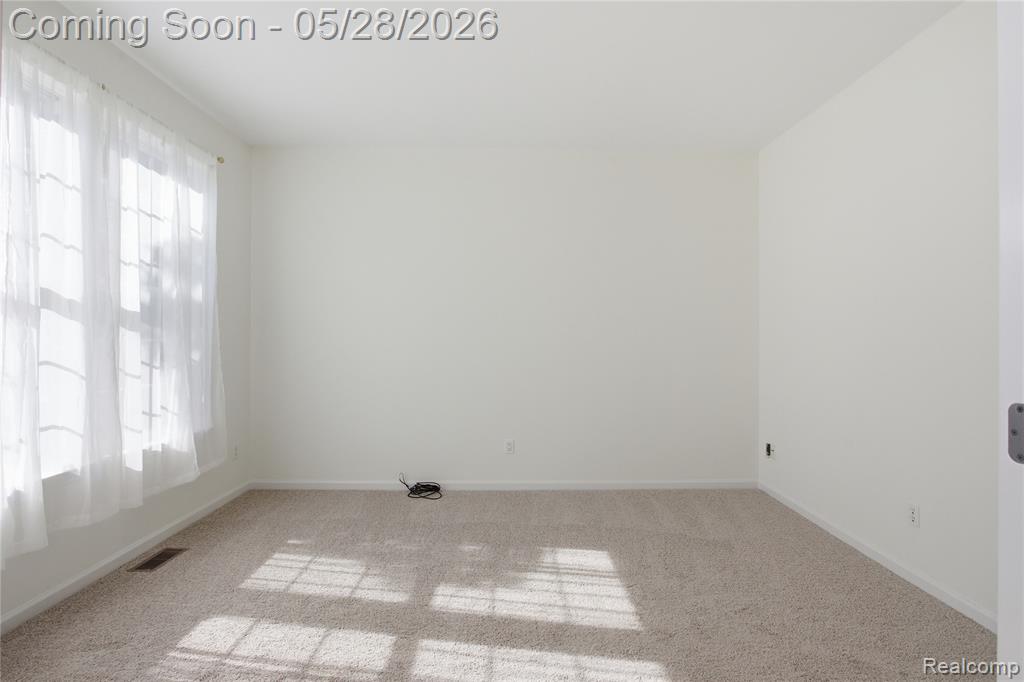 496 Pleasant Ridge Drive Canton, MI 48188 - Photo 9 of 42