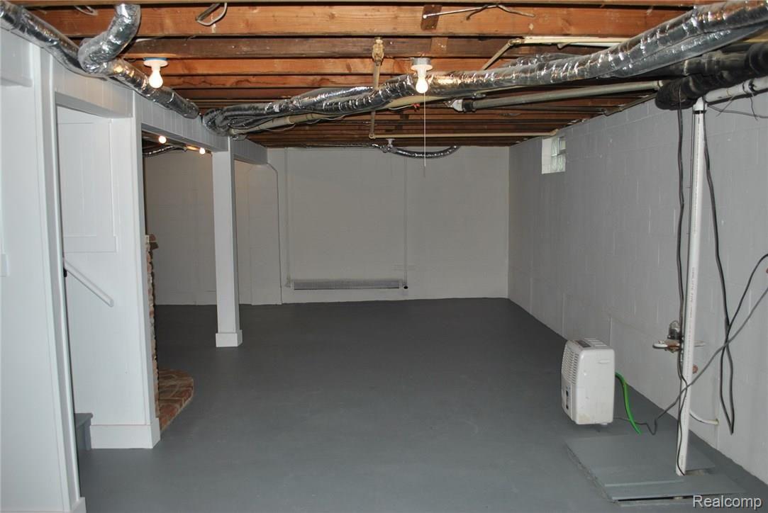 2385 Vivian Road Monroe, MI 48162 - Photo 15 of 21 DSC_0510.JPG