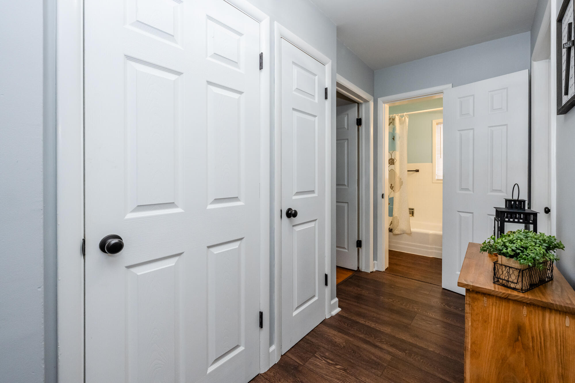 5159 Norman Road St. Joseph, MI 49085 - Photo 12 of 35 Hallway