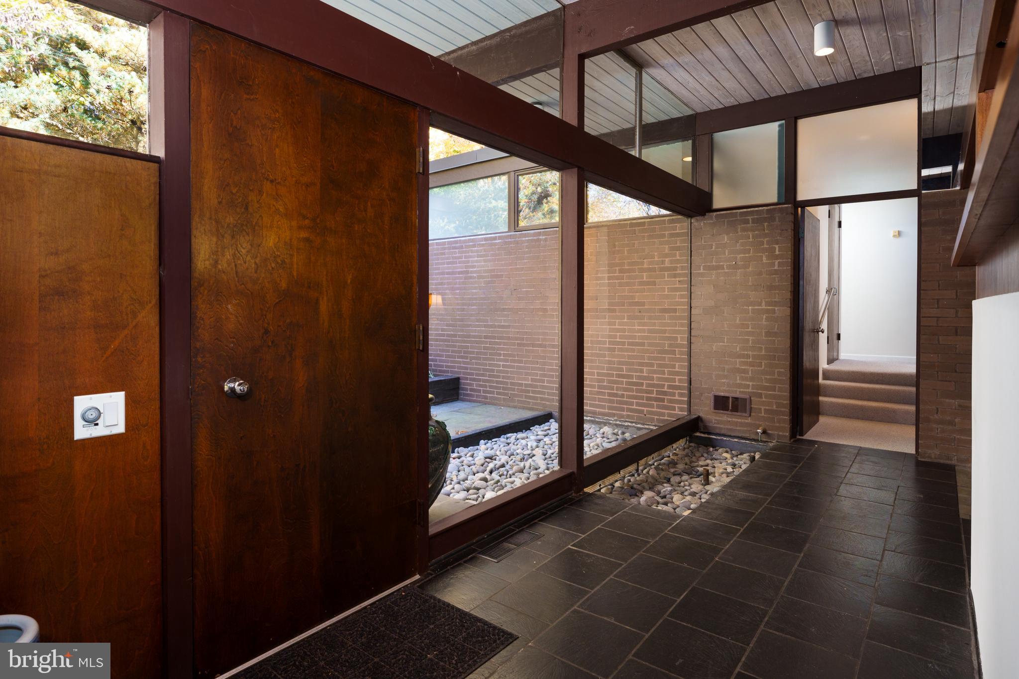 75 Hardy Drive Princeton, NJ 08540 - Photo 3 of 55