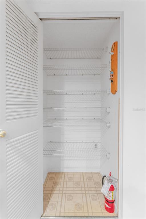 219 Cypress Court, Unit 219 Oldsmar, FL 34677 - Photo 15 of 34 a bathroom with a bathtub