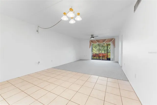 $1,725 | 219 Cypress Court, Unit 219, Oldsmar, FL 34677