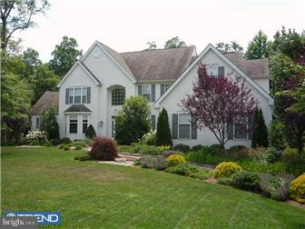 9 Greenbriar Road Mullica Hill, NJ 08062 - Photo 1 of 12 Exterior Front