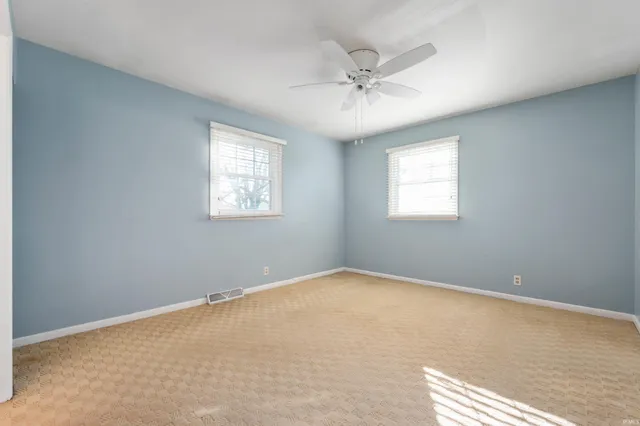 $249,900 | 3001 East Oaklawn Drive, Muncie, IN 47303