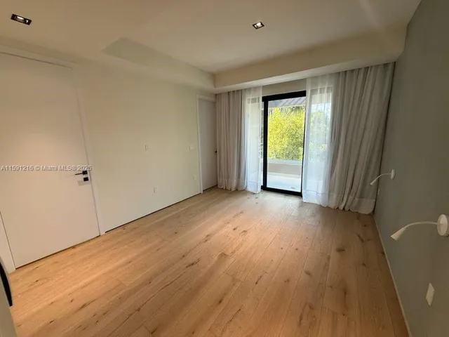 $5,600,000 | 135 Southwest 29th Road, Miami, FL 33129