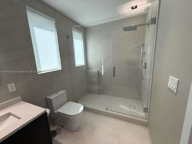 $5,600,000 | 135 Southwest 29th Road, Miami, FL 33129