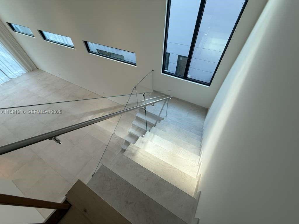 135 Southwest 29th Road Miami, FL 33129 - Photo 67 of 69 a view of washer and dryer