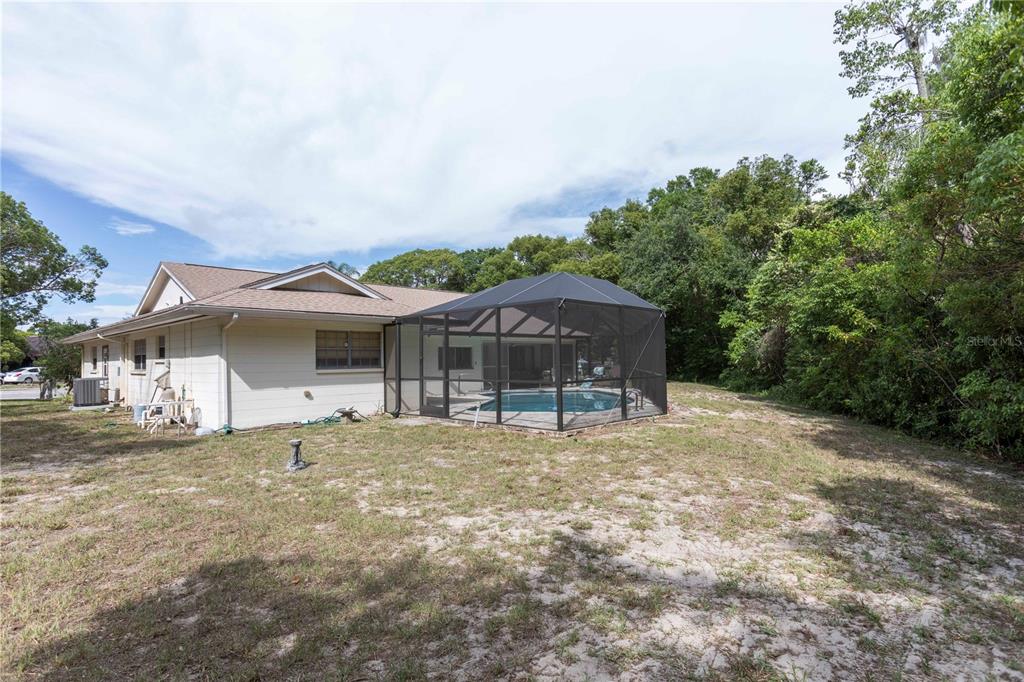 12101 Longstrap Lane Hudson, FL 34667 - Photo 3 of 21