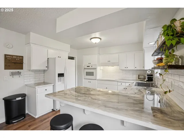 $514,900 | 902 Southeast Atherton Avenue, Gresham, OR 97080