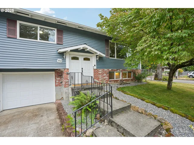 $514,900 | 902 Southeast Atherton Avenue, Gresham, OR 97080
