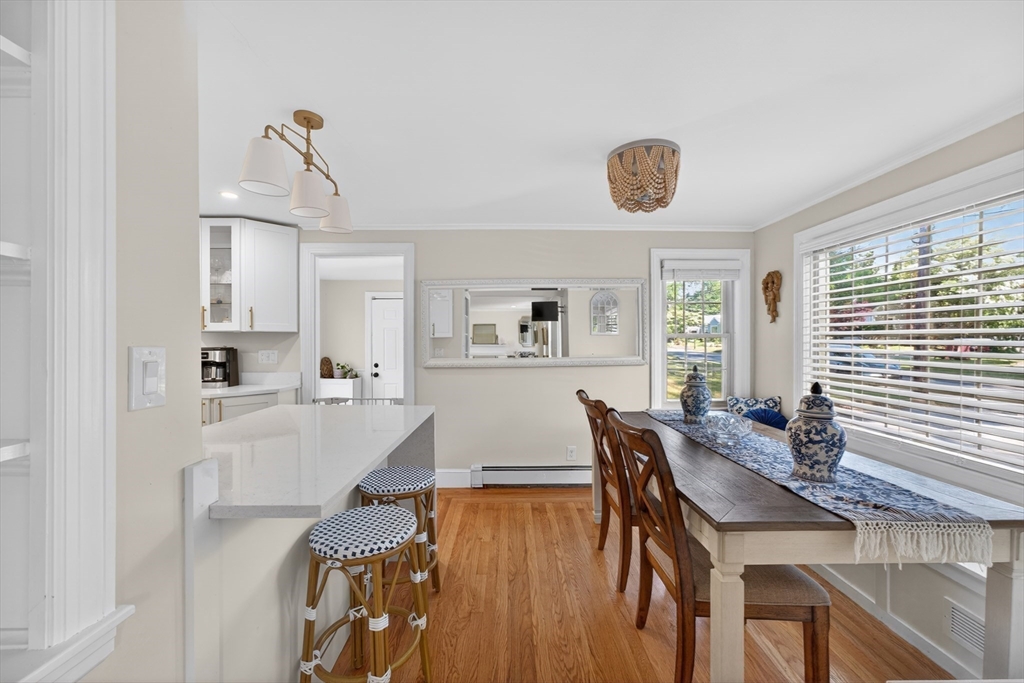 9 Milton Road Barrington, RI 02806 - Photo 12 of 42