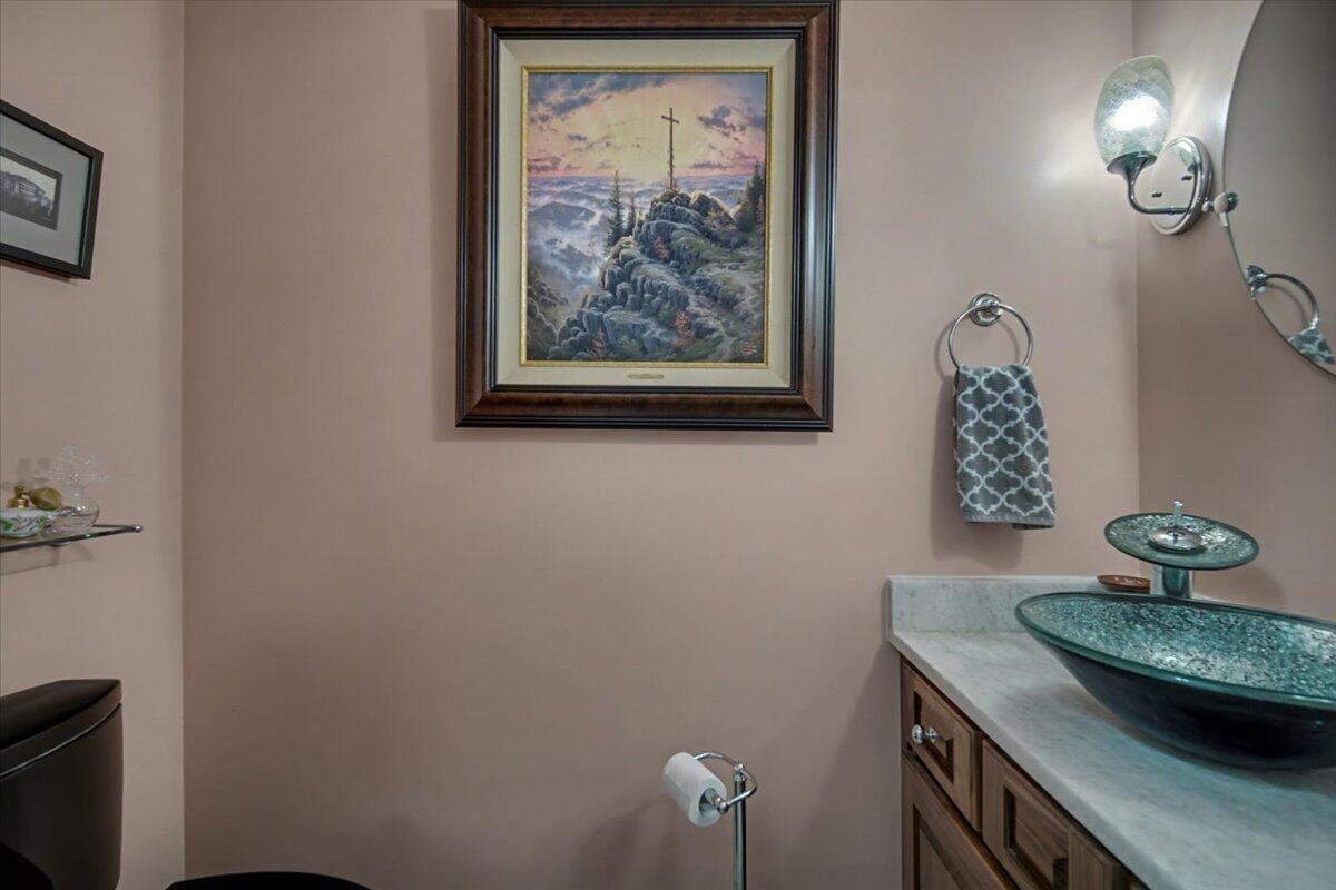 3687 Princess Pond Road Summerton, SC 29148 - Photo 36 of 80 1/2 Bath