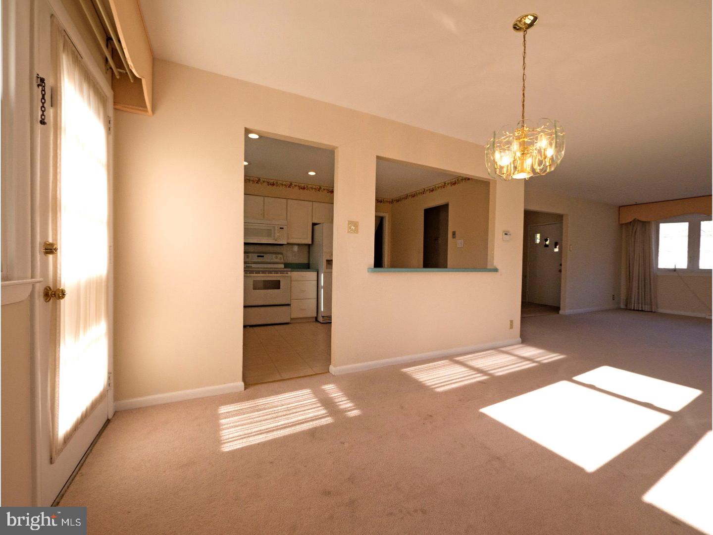 322 Sheffield Road Cherry Hill, NJ 08034 - Photo 11 of 24