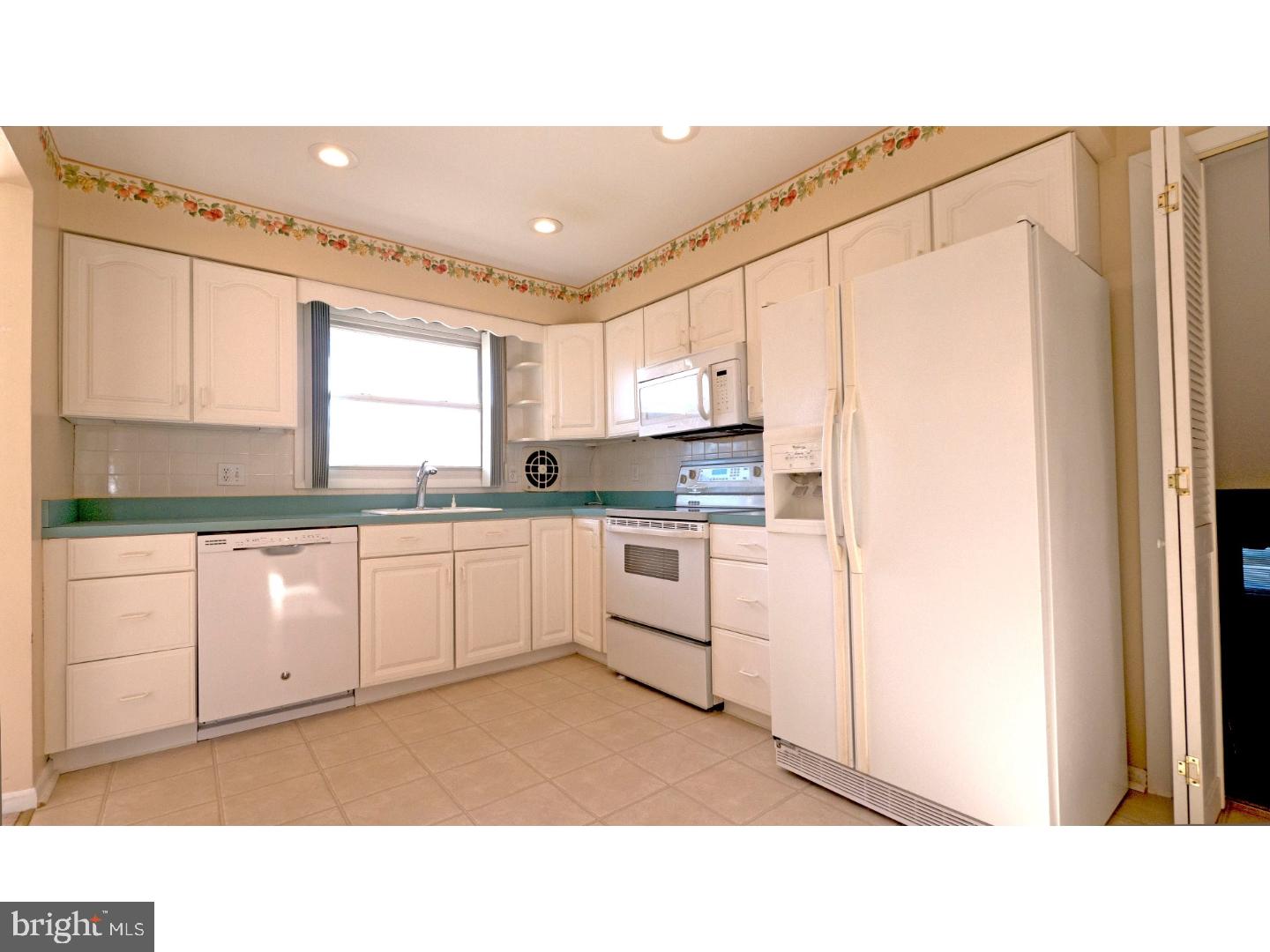 322 Sheffield Road Cherry Hill, NJ 08034 - Photo 13 of 24