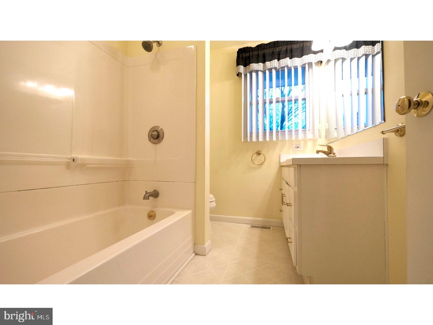 322 Sheffield Road Cherry Hill, NJ 08034 - Photo 15 of 24