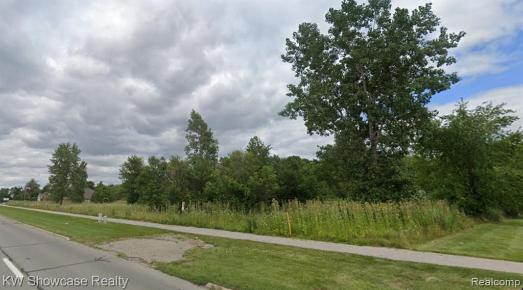 19345 Allen Road Trenton, MI 48183 - Photo 1 of 5