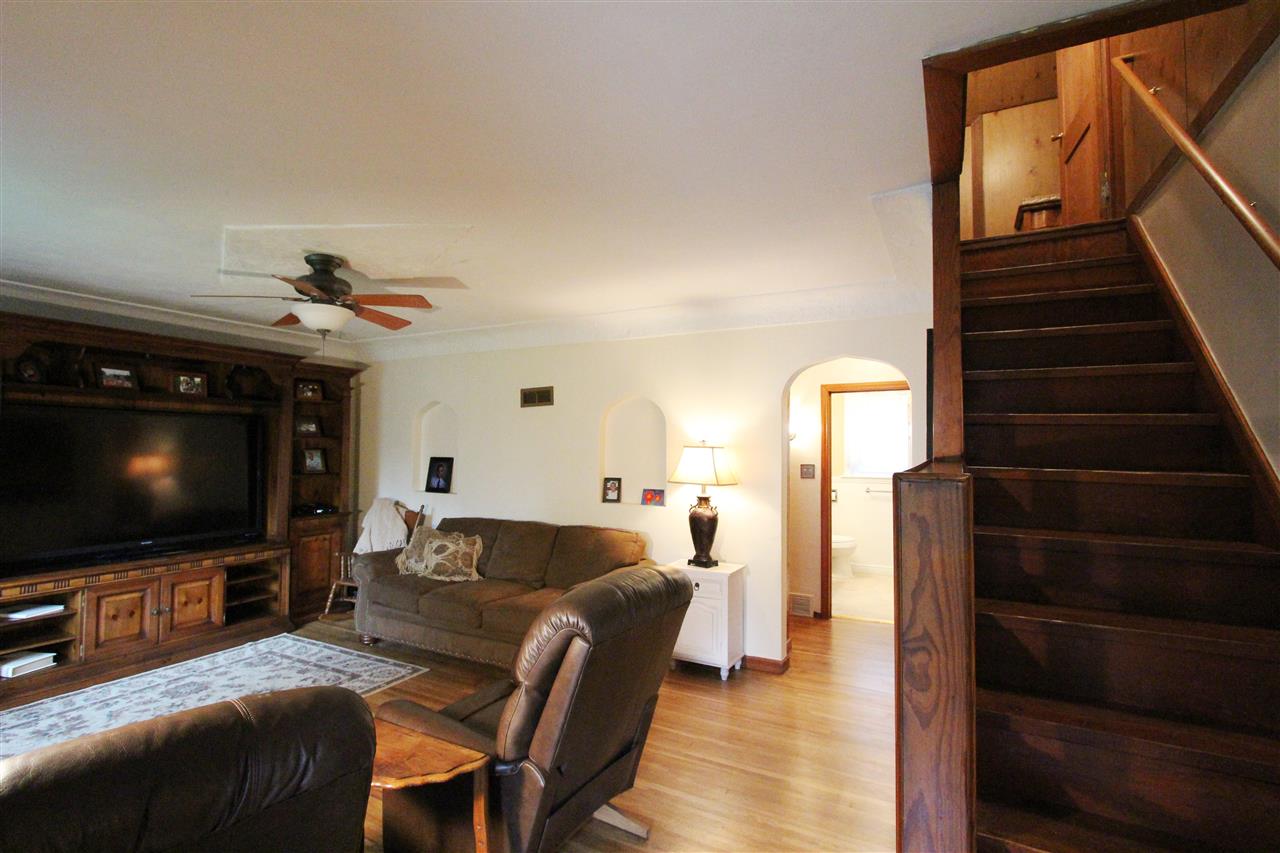 1563 Ruth Street Waterloo, IA 50707 - Photo 2 of 19 Gallery Image 2