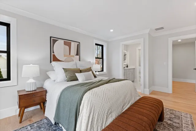 $1,190,000 | 10 Webber Avenue, Unit 1A, Bedford, MA 01730