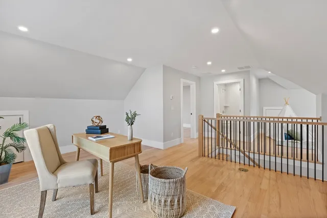 $1,190,000 | 10 Webber Avenue, Unit 1A, Bedford, MA 01730