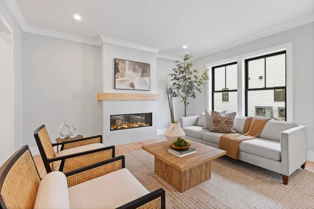 $1,190,000 | 10 Webber Avenue, Unit 1A, Bedford, MA 01730