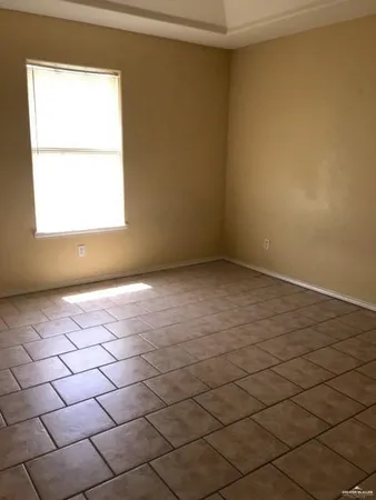 $925 | 3612 Zelma Street, Unit 2, Edinburg, TX 78541