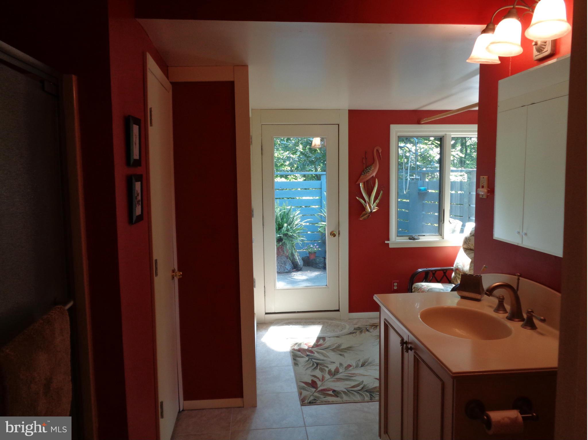 8304 Wicomico Road Pasadena, MD 21122 - Photo 16 of 18 Bath (Master)
