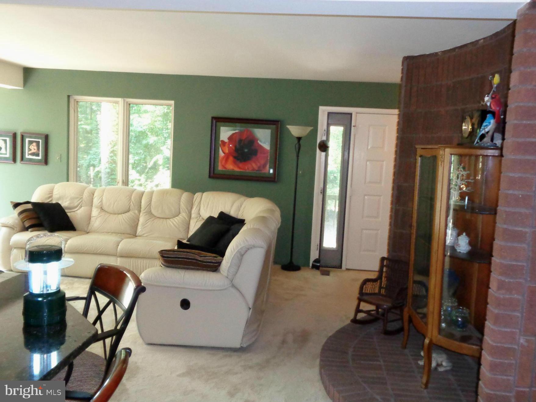 8304 Wicomico Road Pasadena, MD 21122 - Photo 4 of 18 Entry to FAmily Room and Kitchen