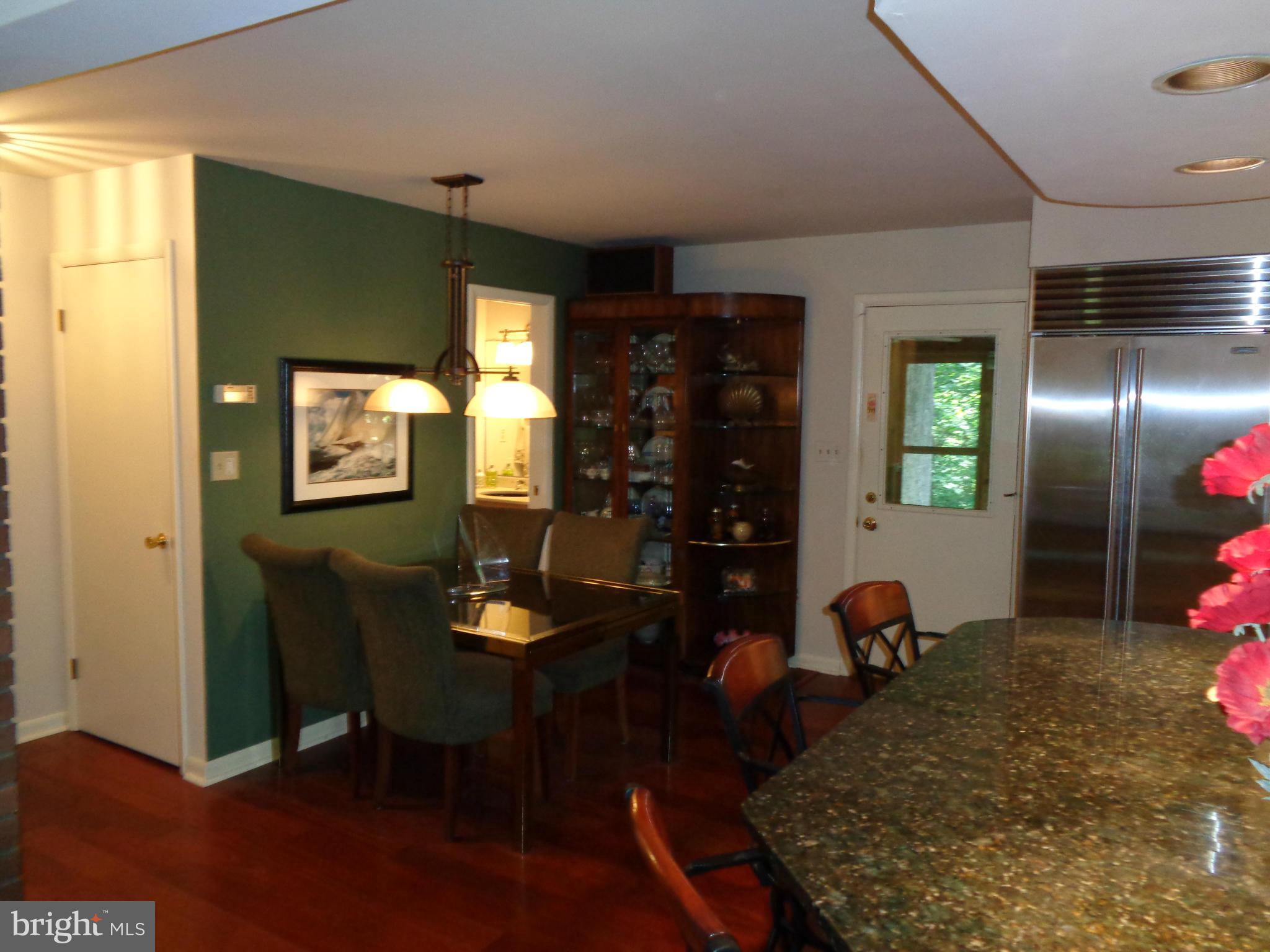 8304 Wicomico Road Pasadena, MD 21122 - Photo 10 of 18 Dining Room