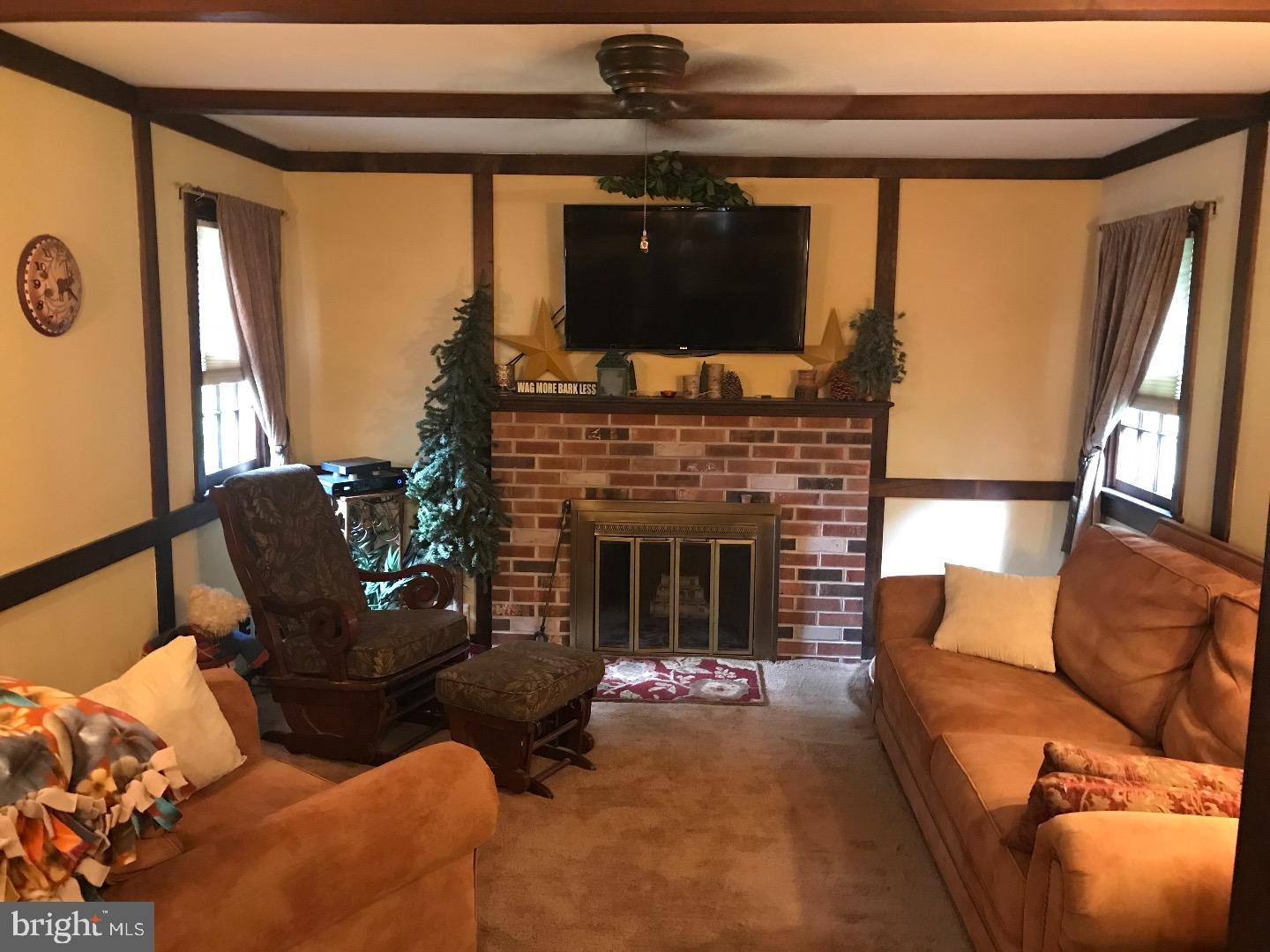 2635 Byberry Road Hatboro, PA 19040 - Photo 3 of 25 Family Room