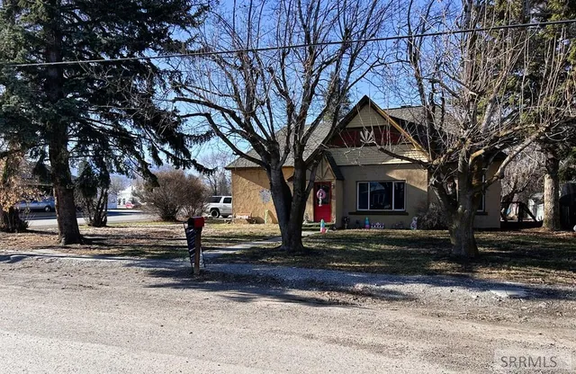 $210,000 | 407 Lena Street, Salmon, ID 83467