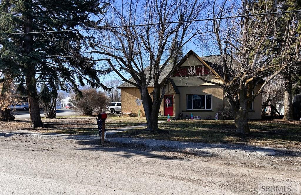 407 Lena Street Salmon, ID 83467 - Photo 1 of 28 Main View