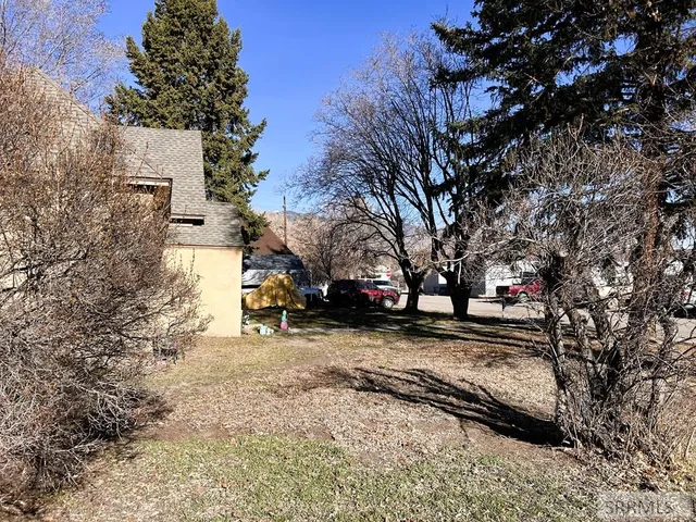 $210,000 | 407 Lena Street, Salmon, ID 83467