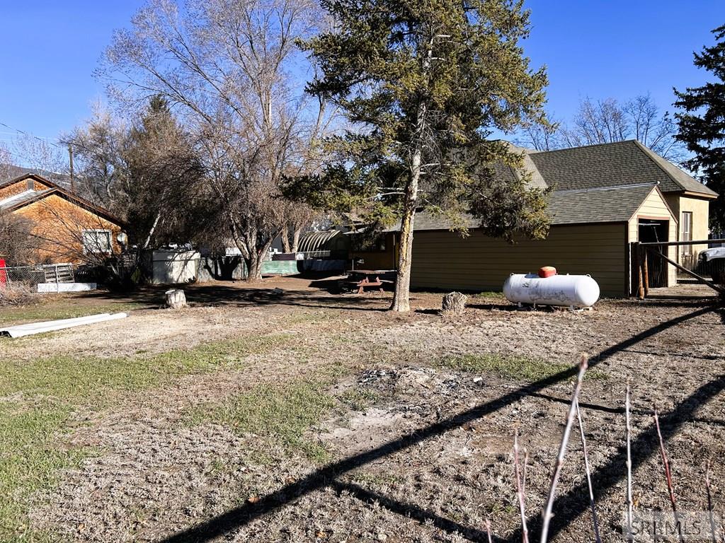 407 Lena Street Salmon, ID 83467 - Photo 9 of 28