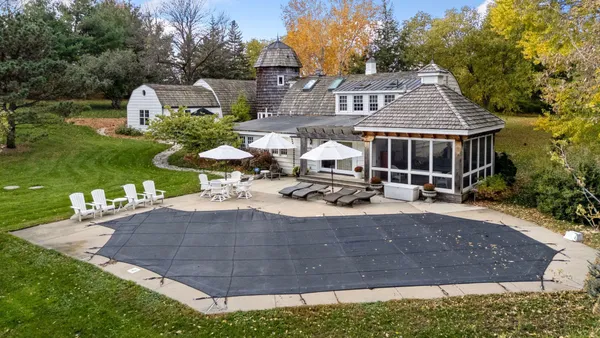 $1,999,900 | 440 North Arm Drive, Orono, MN 55364