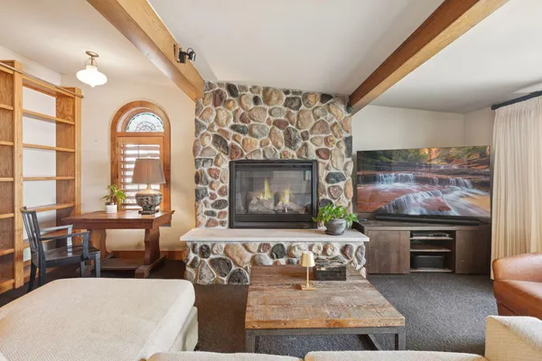 $1,999,900 | 440 North Arm Drive, Orono, MN 55364